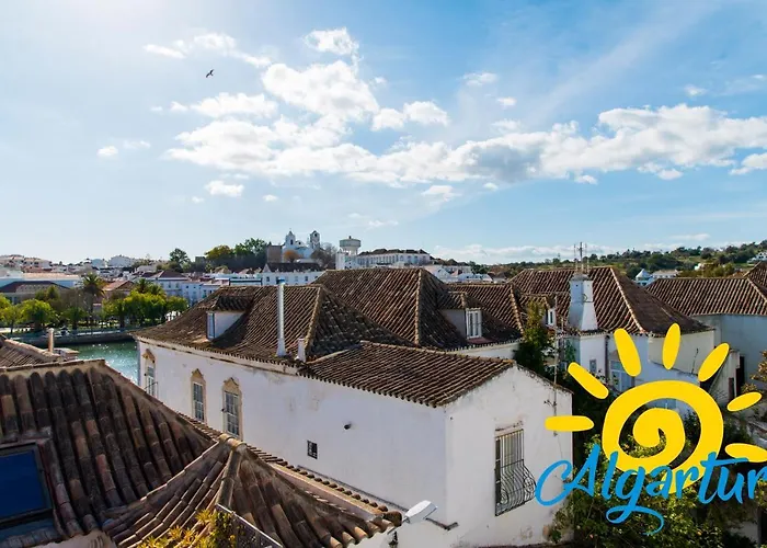 Buganvília By Algartur Tavira