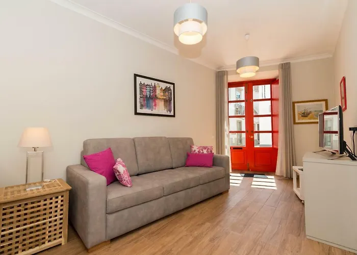 Buganvília By Algartur Tavira